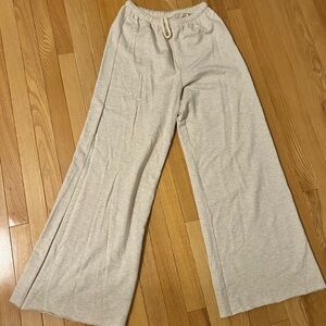OFFLINE By Aerie OTT Fleece
Super Wide Leg Pant